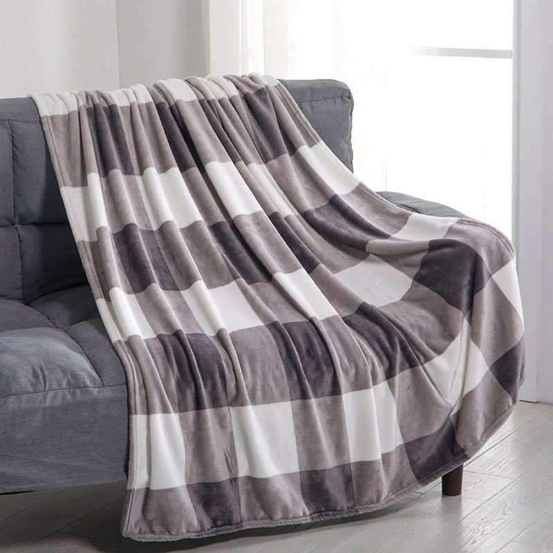 Double-sided Fleece Plaid Blanket Comfortable Sofa Blanket Office Thickened Small Blanket Bedding Gift