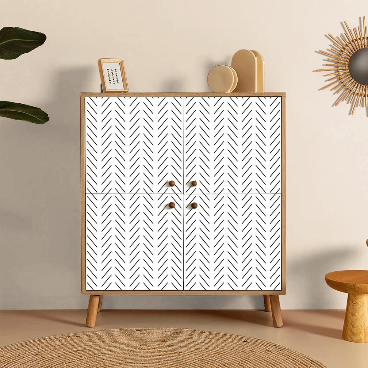 Erfoni schwarz-weiße Tapete zum Abziehen und Aufkleben, modernes Fischgräten-Kontaktpapier für Badezimmer, 17,7 Zoll x 118,1 Zoll, geometrisch, abnehmbare Tapete, selbstklebendes Kontaktpapier zum Abziehen und Aufkleben