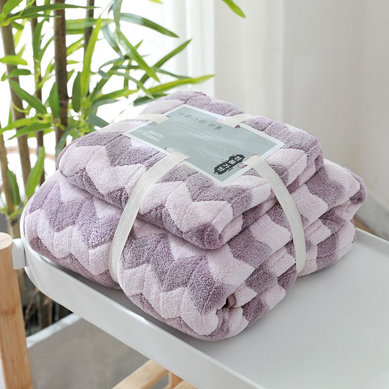 Coral Fleece Bear Soft Bath Tower Set Highly Absorbent Autumn and Winter Warm Face Towel Bath Towel 2 PCS