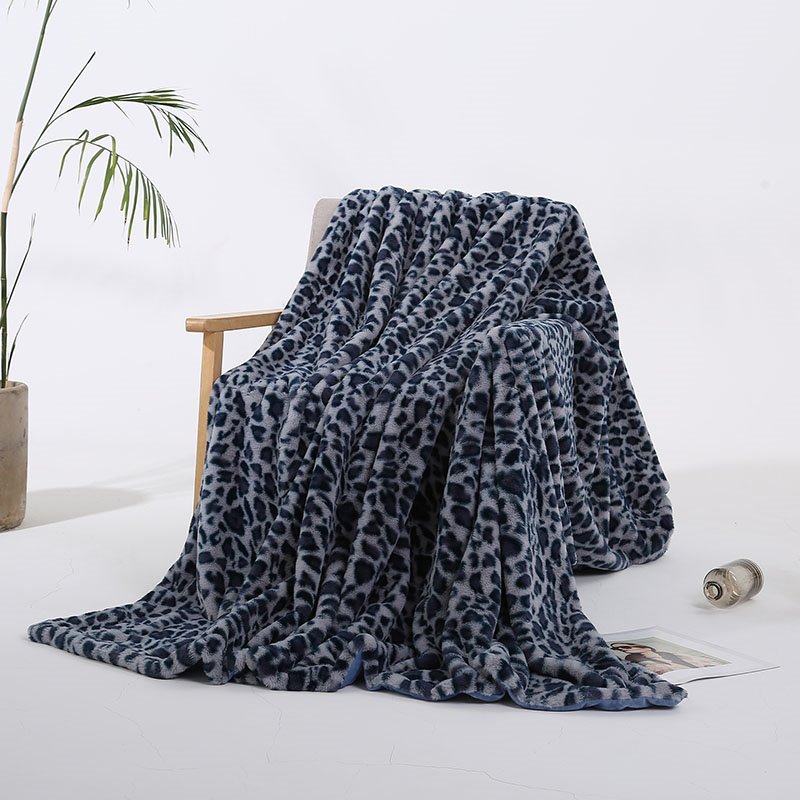 Comfortable Blanket Warm Nap Blanket Short Plush Blanket Sofa Bedding