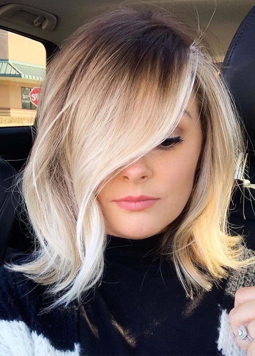 Peinados medianos Pelucas sin tapa de pelo sintético en capas rectas naturales para mujeres con flequillo Pelucas 130% de 14 pulgadas