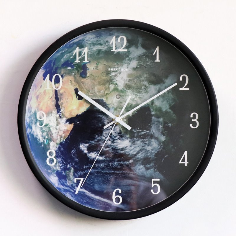 Reloj mural luminoso LED de inducción controlado por sonido en forma de tierra movimiento silencioso tiempo de viaje preciso