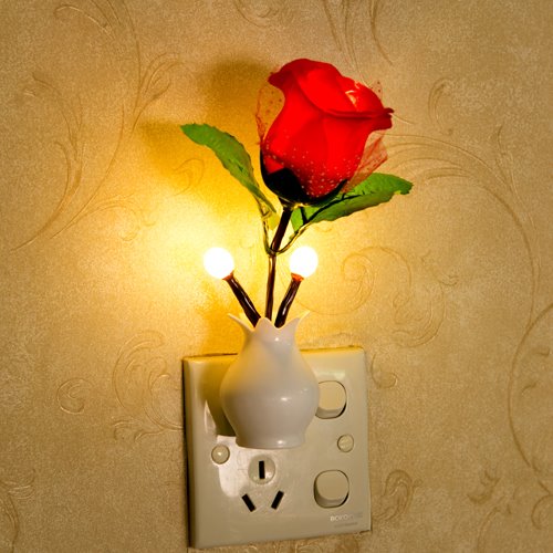 Romántica luz nocturna LED que cambia de color con luz rosa