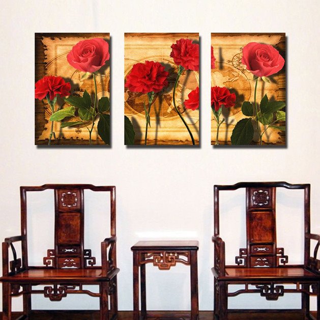 Neu eingetroffene Leinwand-Wanddrucke mit duftenden roten Blumen 