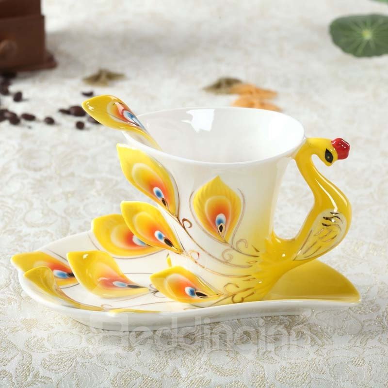 Elegantes juegos de tazas de café esmaltadas de porcelana de pavo real