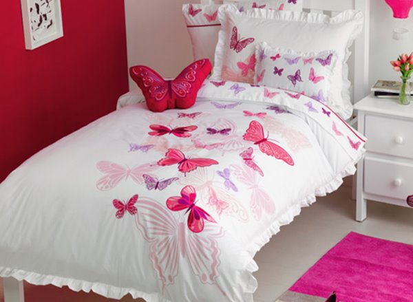 Embroidered Butterflies Printed 3-Piece Cotton Pink Duvet Covers/Bedding Sets