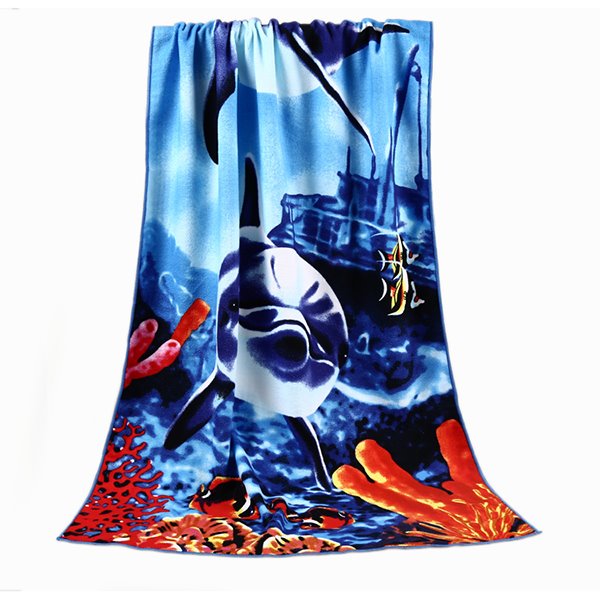 Toalla de baño con estampado de delfines enérgicos de moda 