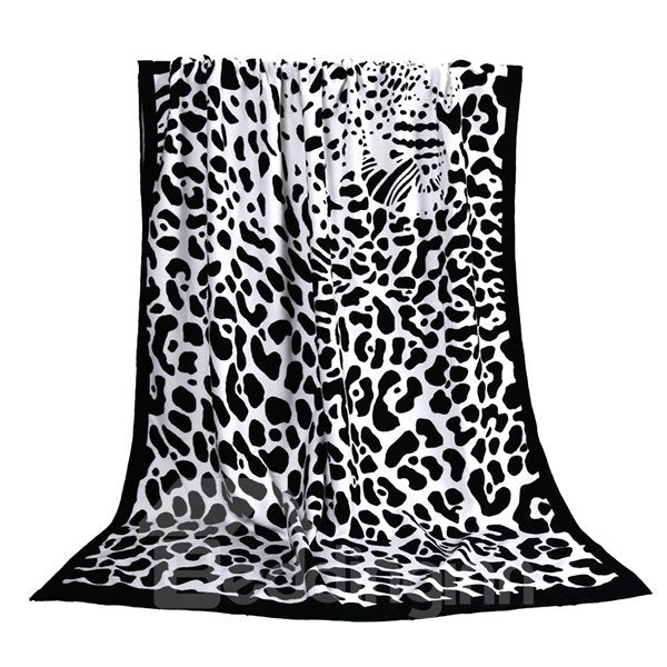 Noble Classical Leopard Print Bath Towel