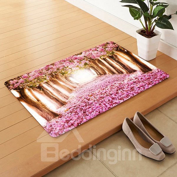 Fantastische, von Bäumen gesäumte Gasse mit rutschfester Fußmatte mit rosa Blumen