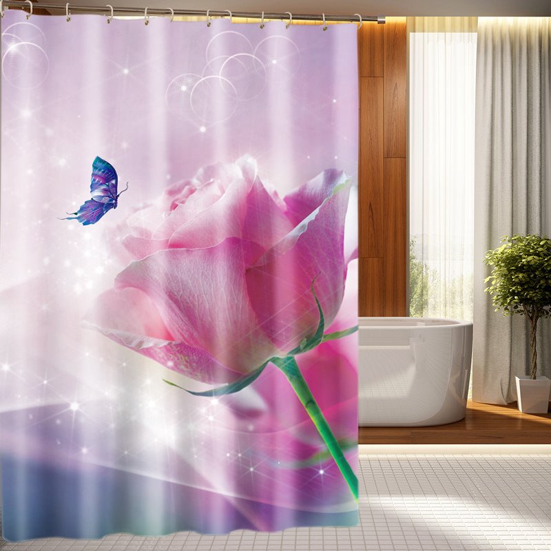 Prächtiger 3D-Duschvorhang mit großer rosa Rose und Schmetterling