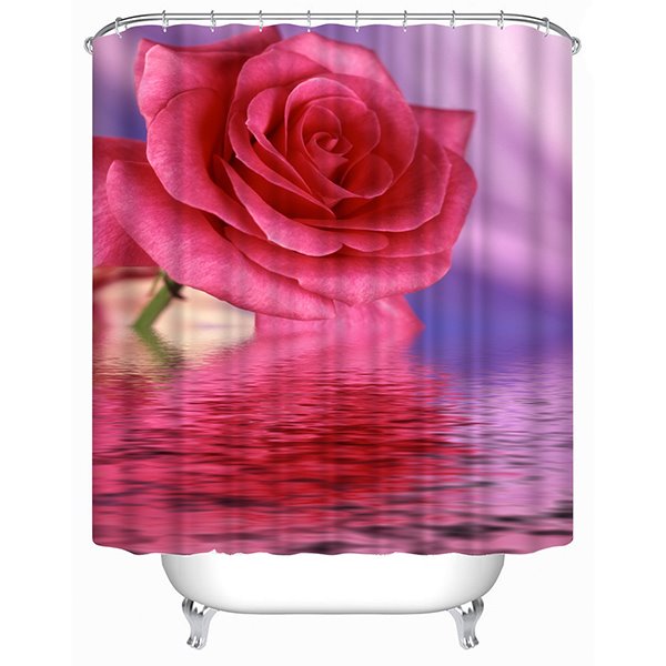 Wunderschöner 3D-Duschvorhang mit rosa Rose über dem Wasser-Druck