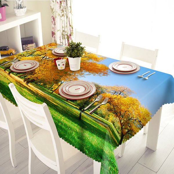 Angenehme 3D-Tischdecke aus Polyester mit Wald und gefallenen Blättern