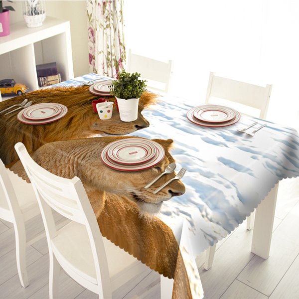 White Polyester Lion Pattern 3D Tablecloth