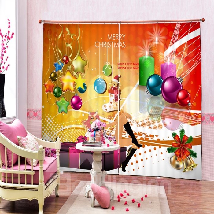 Cortina 3D con tema navideño con estampado de bolas y estrellas navideñas de colores