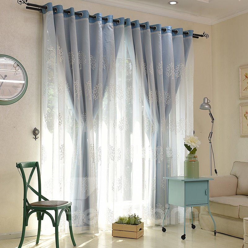 Weißer, mit Baum bestickter, transparenter und blauer Stoff, zusammengenähter Fensterdekorations-Vorhang