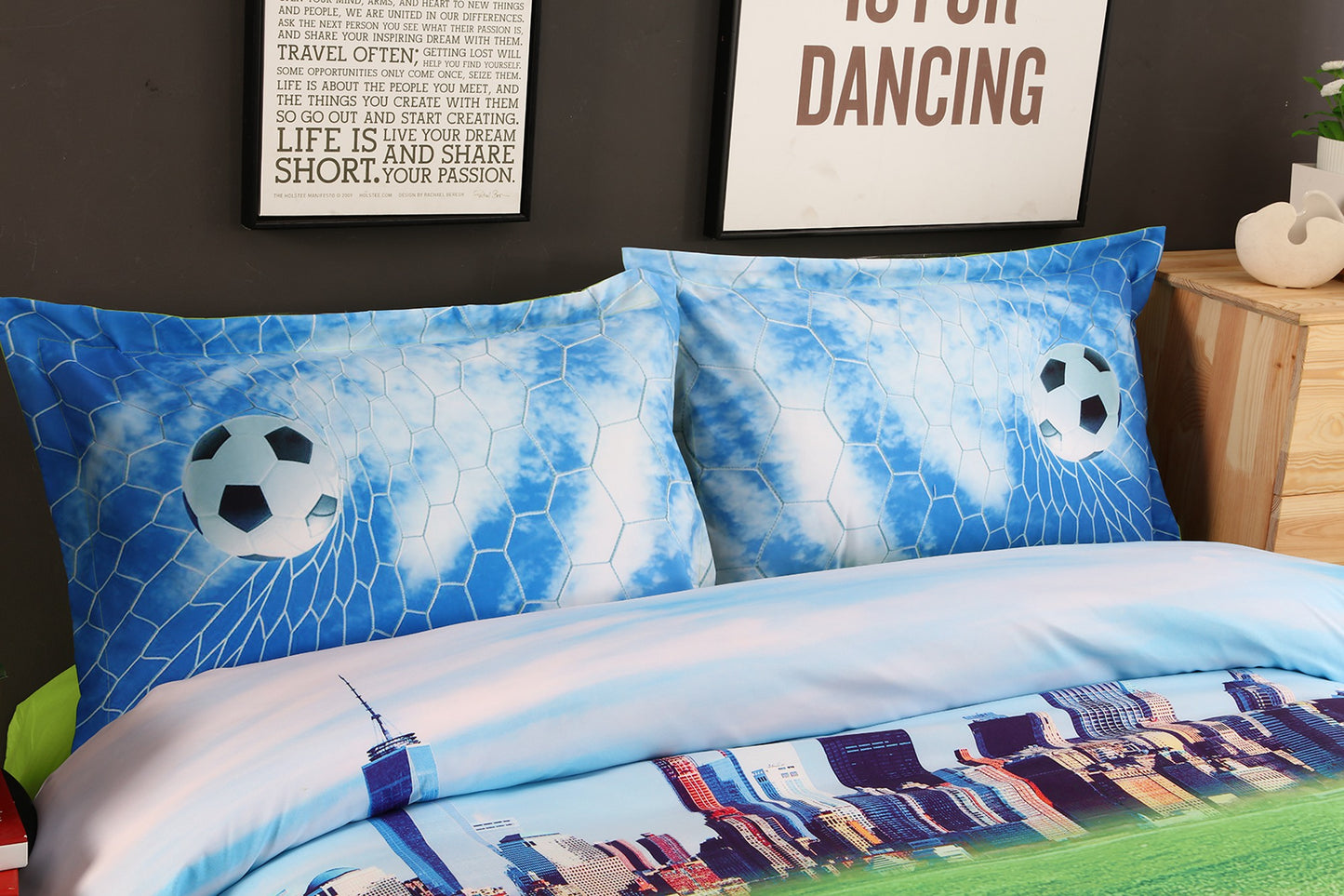 City Soccer Field Print 4-Piece Duvet Cover Set Microfiber 120GSM with Flat Sheet 2 Pillowcases, Soccer Sport Bedding