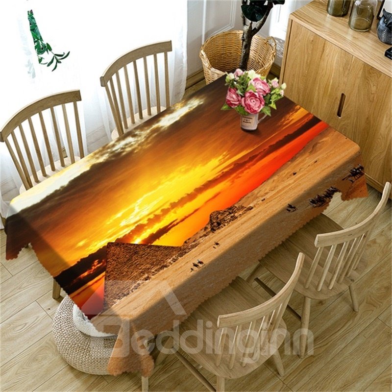 Creative and Artistic Golden Pyramid Printing Table Runner Cover Cloth