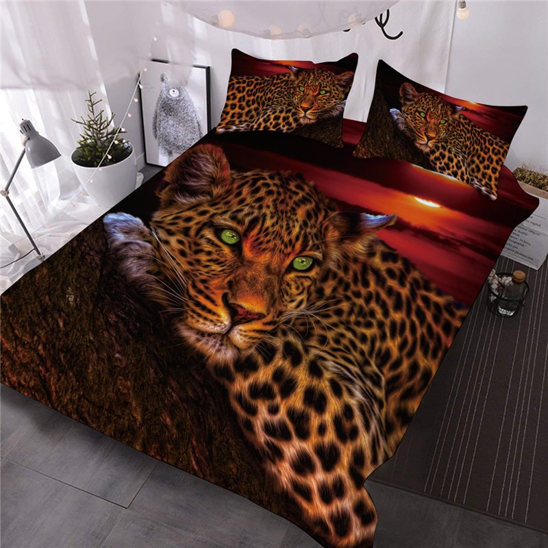 Wild Leopard Lying on the Trunk Printed 3-Piece 3D Comforter Set Lightweight Warm Soft Feather Fabric Microfiber Bedding Set