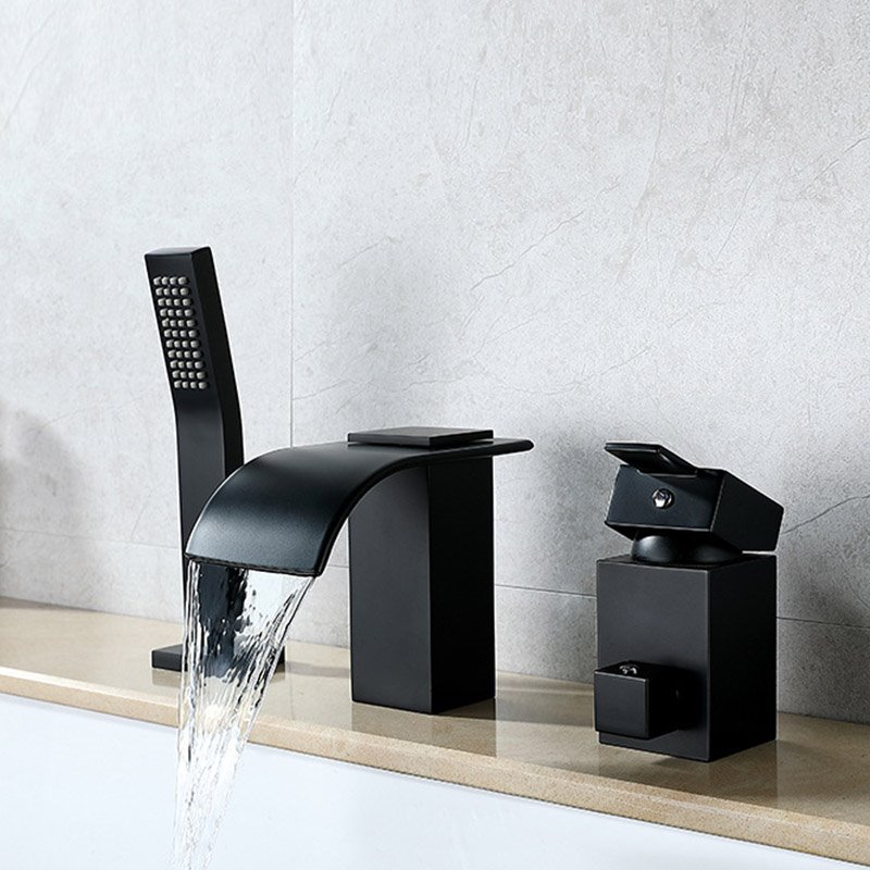 Grifo de bañera negro mate cascada montaje en cubierta de 3 orificios grifo de bañera generalizado con ducha de mano 