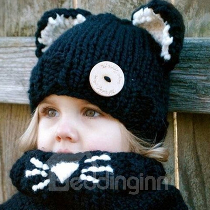 Hübsche und weiche gestrickte Kindermütze und Schal im Katzen-Design