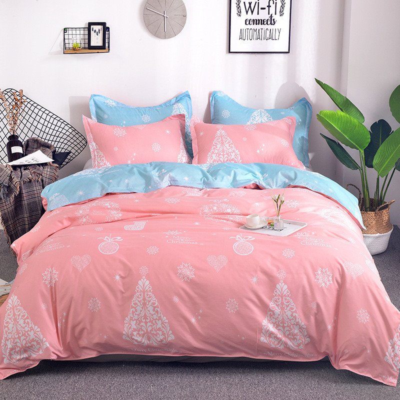 Christmas Tree 3-Piece Polyester Bedding Set 1 Duvet Cover 2 Pillowcases Pink Blue