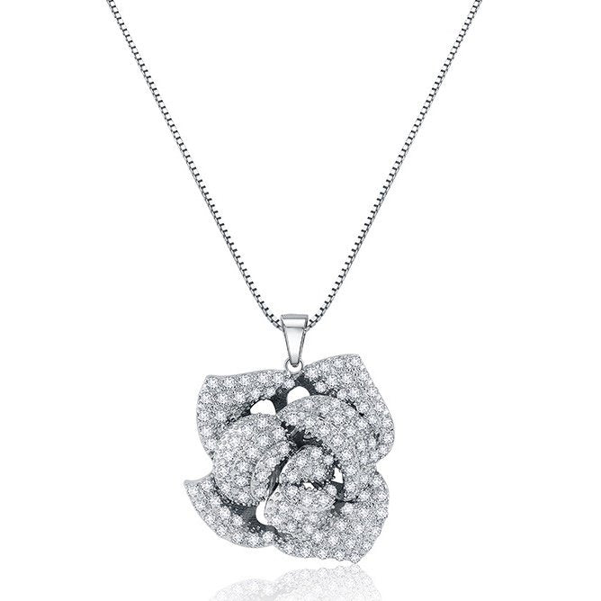 Shining Rhinestone Rose Design Pendant Necklace