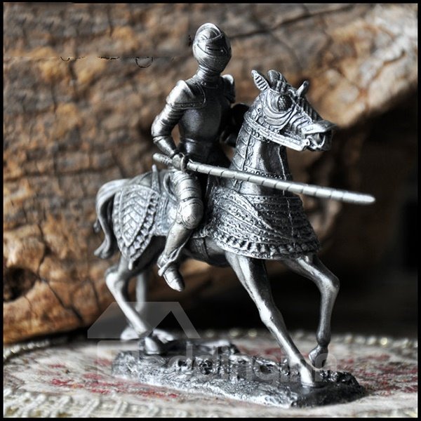 original and European Style Delicate Knight with Horse Artware