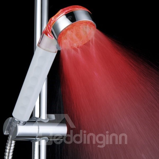Tres tipos de alta calidad de volumen de agua que cambian de color según la temperatura del grifo de ducha 